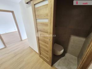 Pronájem bytu 2+1, Roudnice nad Labem, Neklanova, 63 m2