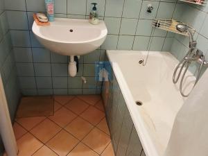 Pronájem bytu 2+1, Plzeň, Raisova, 56 m2