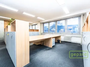Pronájem kanceláře, Praha - Motol, Plzeňská, 213 m2