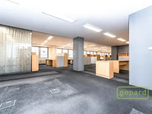 Pronájem kanceláře, Praha - Motol, Plzeňská, 132 m2