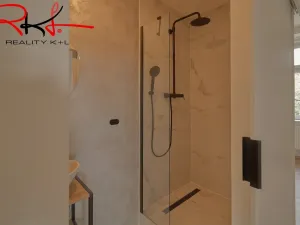 Prodej bytu 3+1, Veltrusy, Komenského, 65 m2