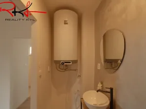 Prodej bytu 3+1, Veltrusy, Komenského, 65 m2