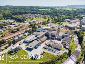 Pronájem výrobních prostor, Hostinné, Nádražní, 6000 m2