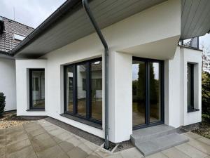 Prodej rodinného domu, Šestajovice, Ve Vilkách, 230 m2