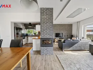 Prodej rodinného domu, Stěžery - Stěžírky, 215 m2