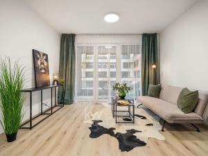 Pronájem bytu 1+kk, Praha - Hloubětín, Poděbradská, 33 m2