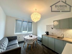 Prodej bytu 1+1, Mariánské Lázně - Úšovice, Dyleňská, 38 m2