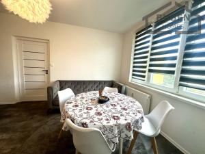 Prodej bytu 1+1, Mariánské Lázně - Úšovice, Dyleňská, 38 m2