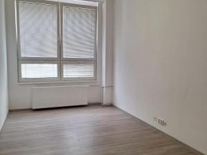 Pronájem bytu 2+1, Meziboří, nám. 8. května, 50 m2