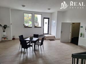 Pronájem bytu 2+1, Meziboří, nám. 8. května, 50 m2