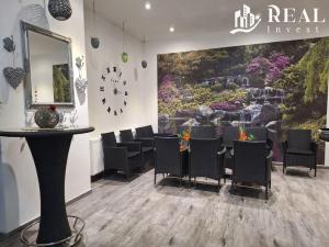 Pronájem bytu 2+1, Meziboří, nám. 8. května, 50 m2