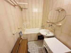 Prodej bytu 2+kk, Praha, Rajmonova, 43 m2