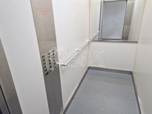 Prodej bytu 2+kk, Praha, Rajmonova, 43 m2