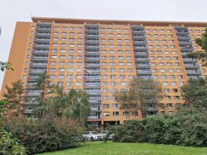 Prodej bytu 2+kk, Praha, Rajmonova, 43 m2