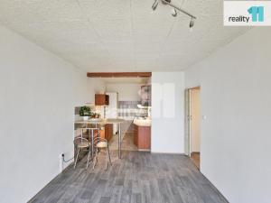 Pronájem bytu 2+kk, Kolín, Moravcova, 38 m2