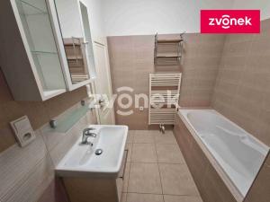 Pronájem bytu 2+kk, Uherské Hradiště, Města Mayen, 56 m2