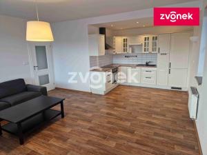 Pronájem bytu 2+kk, Uherské Hradiště, Města Mayen, 56 m2