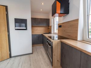 Pronájem bytu 2+kk, Sušice, nábřeží Karla Houry, 60 m2