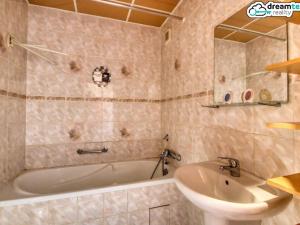 Prodej bytu 3+1, Orlová, Masarykova třída, 65 m2