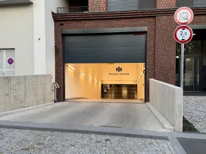 Pronájem garážového stání, Praha - Nusle, Bělehradská, 5 m2