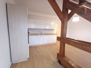 Prodej bytu 2+kk, Plzeň - Jižní Předměstí, Chelčického, 64 m2