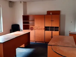 Pronájem kanceláře, Hradec Králové - Třebeš, V Mlejnku, 50 m2