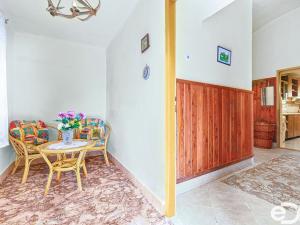 Prodej zemědělské usedlosti, Buzice, 145 m2