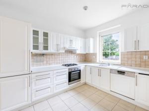 Pronájem rodinného domu, Průhonice, 400 m2
