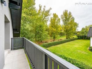Pronájem rodinného domu, Průhonice, 300 m2