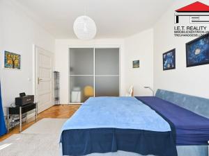 Prodej bytu 3+1, Brno, Čápkova, 109 m2