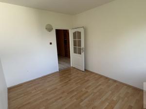 Pronájem bytu 3+1, Ústí nad Labem - Střekov, Tolstého, 63 m2