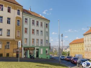Prodej bytu 2+kk, Praha, Spojovací, 50 m2