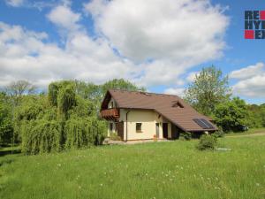 Prodej rodinného domu, Karlovice, 204 m2