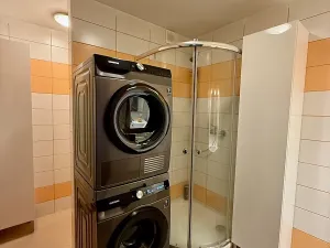 Pronájem bytu 3+kk, Praha - Michle, Přímětická, 70 m2
