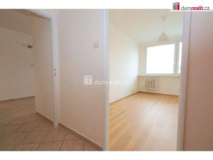Pronájem bytu 2+kk, Praha - Kamýk, Pšenčíkova, 43 m2