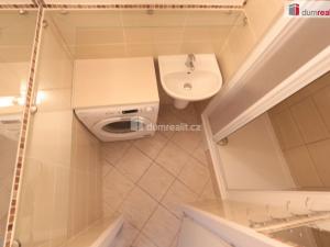 Pronájem bytu 2+kk, Praha - Kamýk, Pšenčíkova, 43 m2