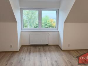 Prodej bytu 1+kk, Nupaky, Nupacká, 38 m2