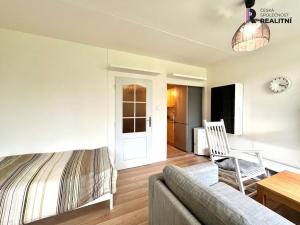 Pronájem bytu 1+kk, Praha - Chodov, Jažlovická, 33 m2