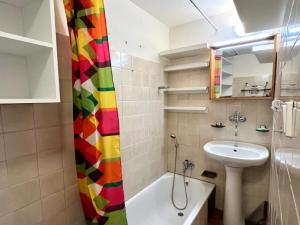 Pronájem bytu 1+kk, Praha - Chodov, Jažlovická, 33 m2