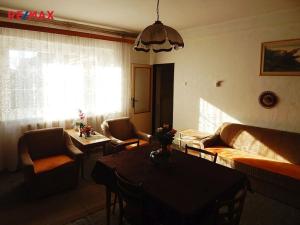 Prodej rodinného domu, Hořesedly, 200 m2