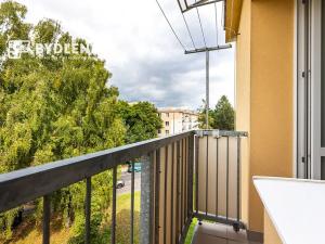 Pronájem bytu 2+1, Teplice, Buzulucká, 57 m2