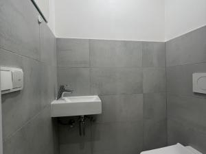 Pronájem bytu 3+kk, Zlín, Obeciny VII, 80 m2