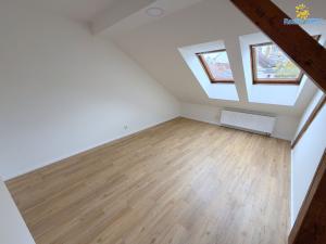 Pronájem bytu 3+kk, Praha - Krč, Na Dvorcích, 77 m2