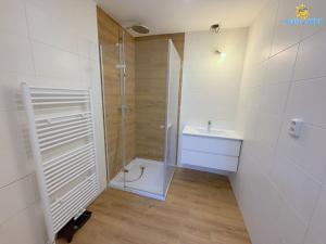 Pronájem bytu 3+kk, Praha - Krč, Na Dvorcích, 77 m2