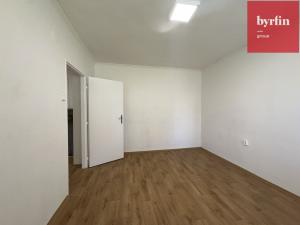 Pronájem bytu 2+1, Krnov - Pod Bezručovým vrchem, 45 m2