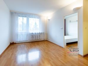 Prodej bytu 2+kk, Praha, Pražská, 38 m2