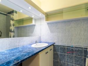 Prodej bytu 2+kk, Praha, Pražská, 38 m2