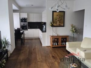 Prodej bytu 3+1, Opava, Edvarda Beneše, 70 m2