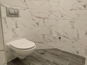 Pronájem bytu 4+1, Cheb, Evropská, 159 m2