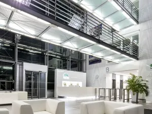 Pronájem kanceláře, Praha - Dejvice, Evropská, 280 m2